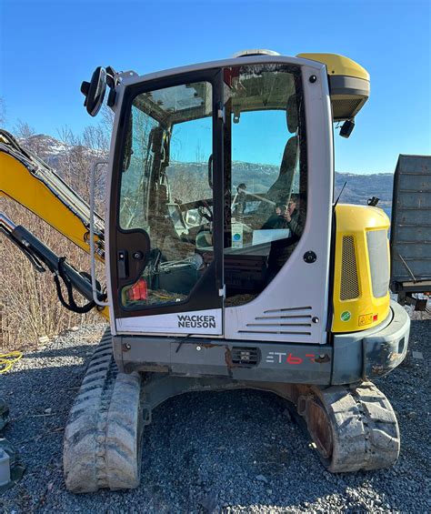 who makes wacker neuson mini excavators|wacker neuson et65 specs.